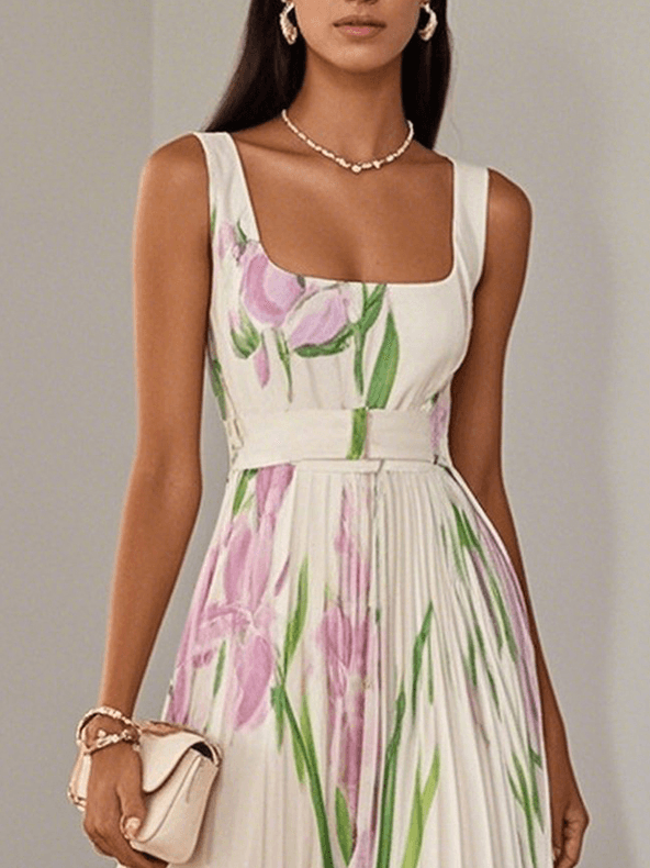 Ellie™ | White Pleated Floral Maxi Dress